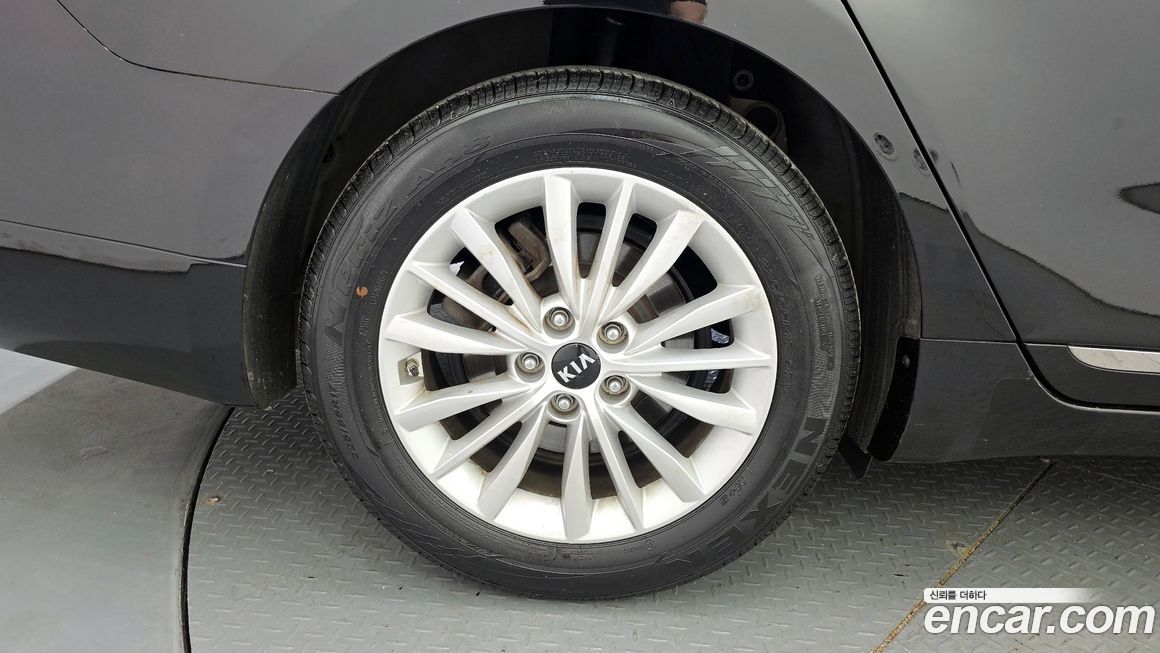 Kia K7 2020
