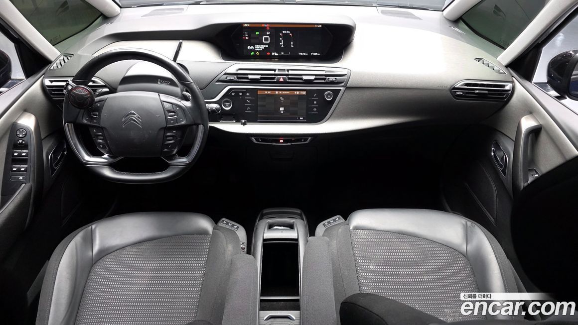 Citroen-DS C4 SpaceTourer 2021