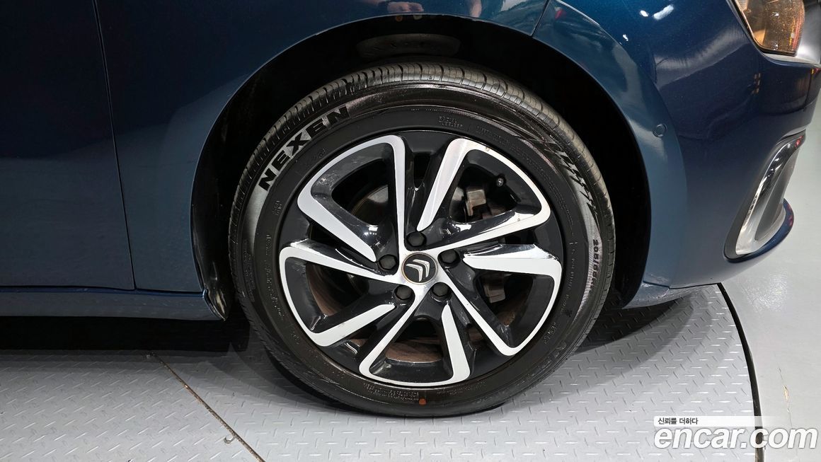 Citroen-DS C4 SpaceTourer 2021