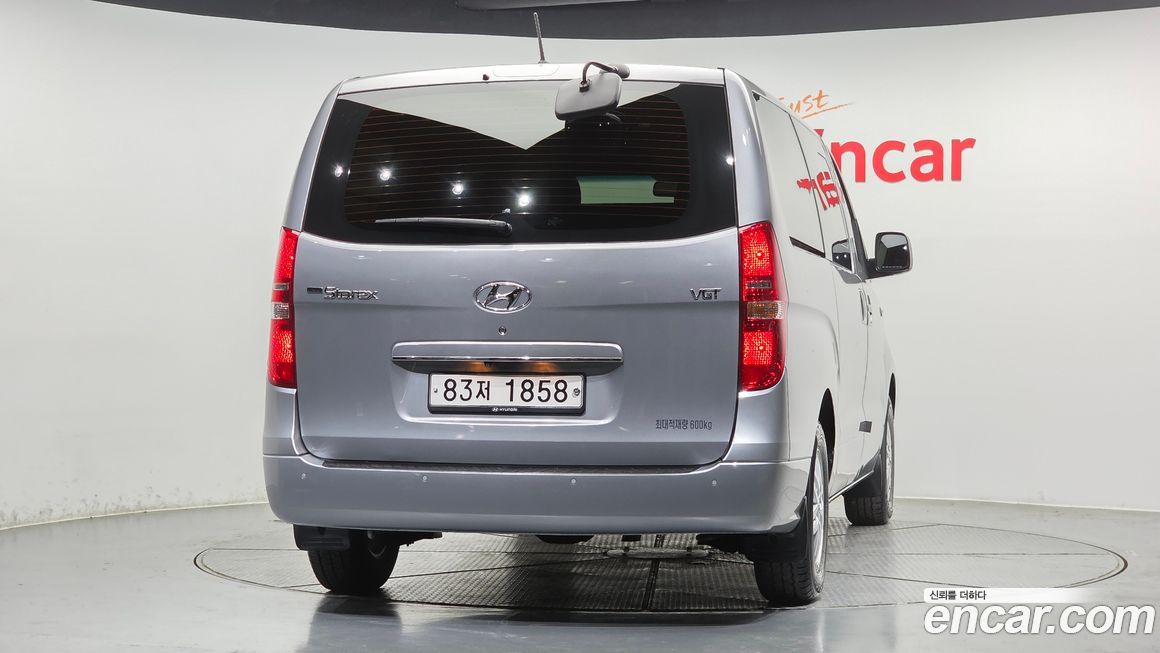 Hyundai Starex 2020