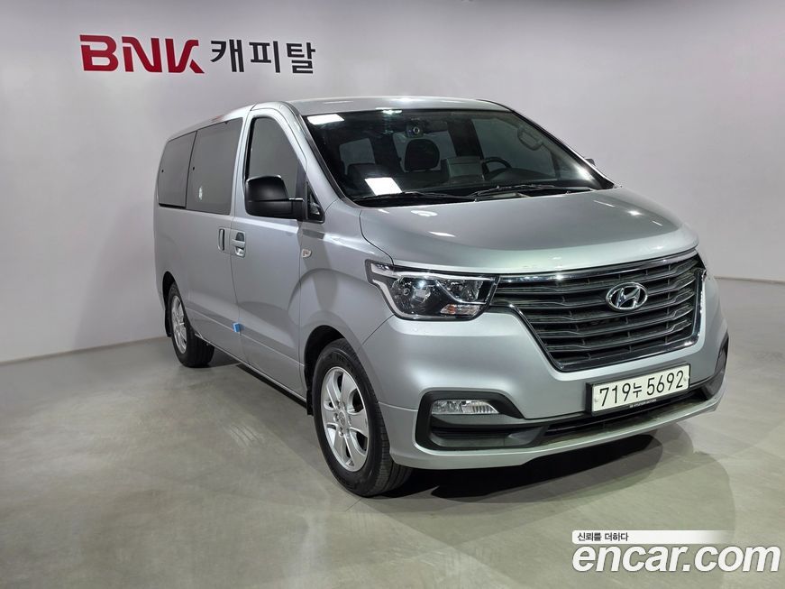 Hyundai Starex 2020