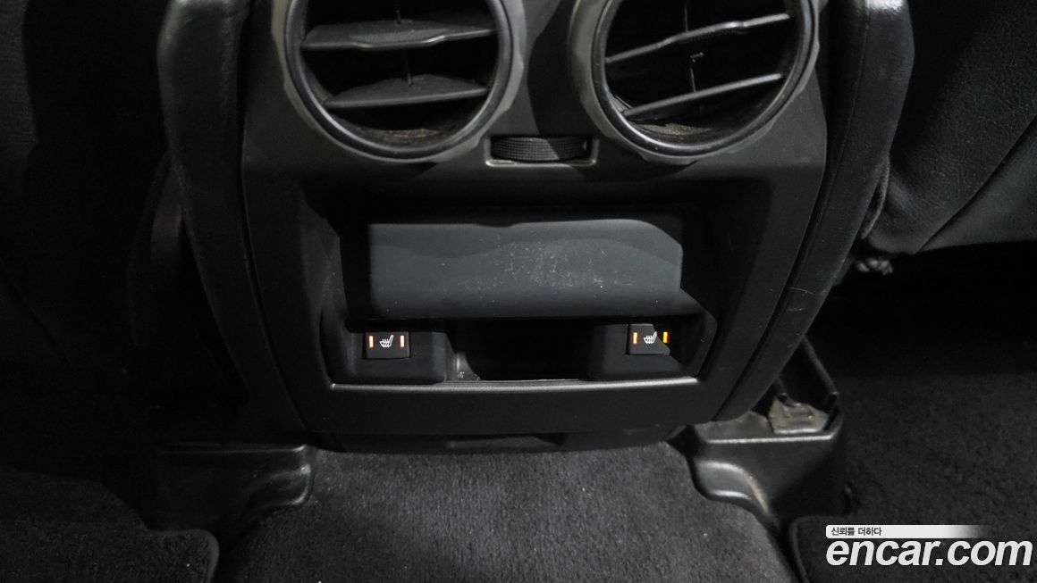 Land Rover Discovery 2013