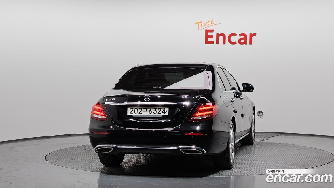 Mercedes-Benz E-Class 2017