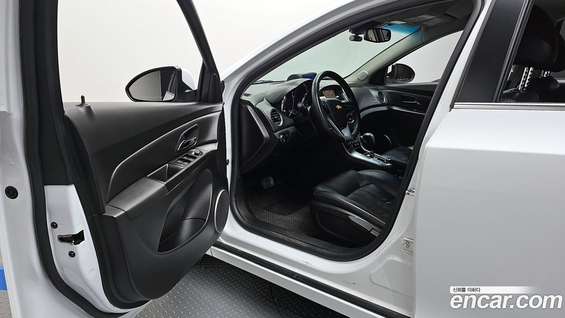 ChevroletGMDaewoo Cruze 2011