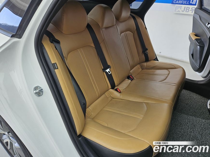 Kia K5 2023