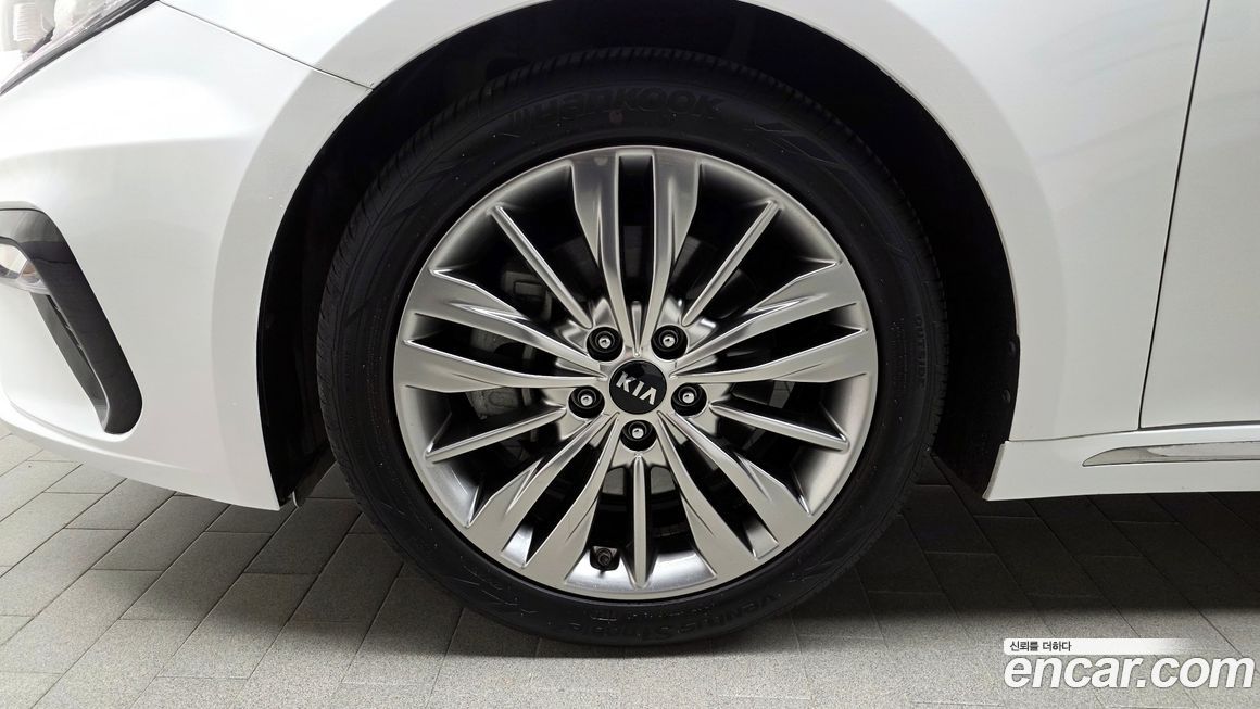 Kia K5 2019