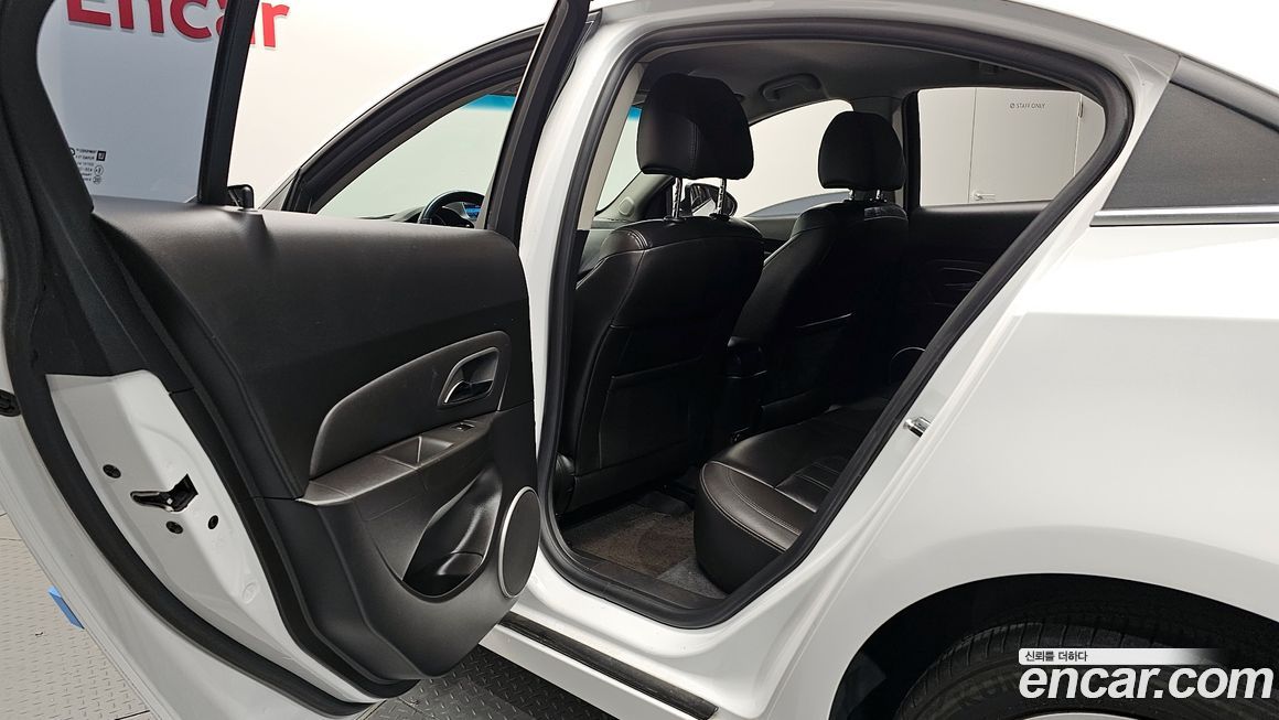ChevroletGMDaewoo Cruze 2011