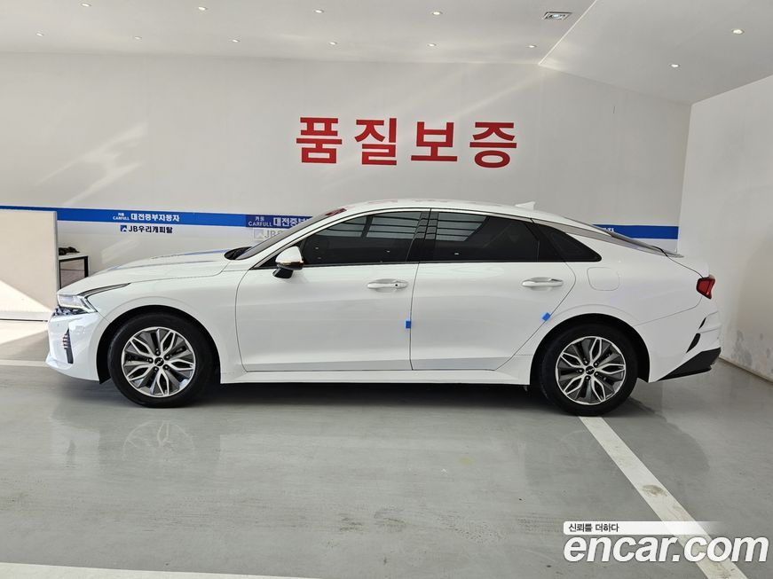 Kia K5 2023