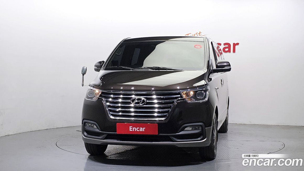 Hyundai Starex 2018