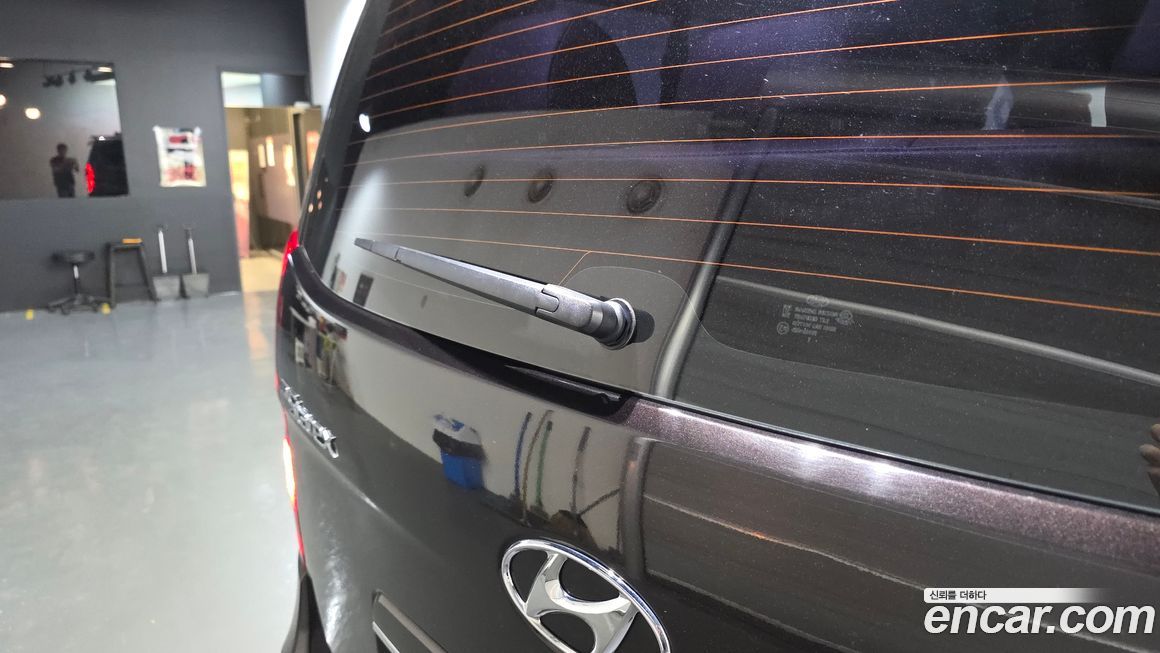 Hyundai Starex 2018