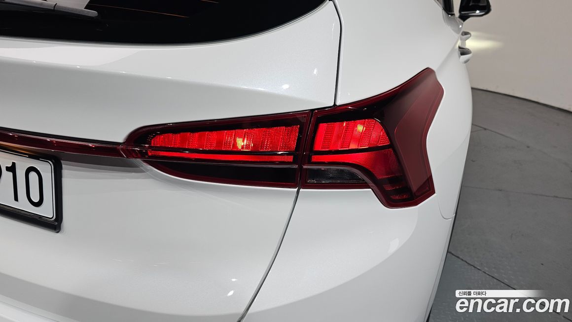Hyundai Santafe 2022