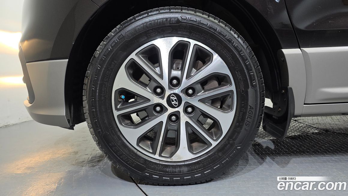 Hyundai Starex 2018