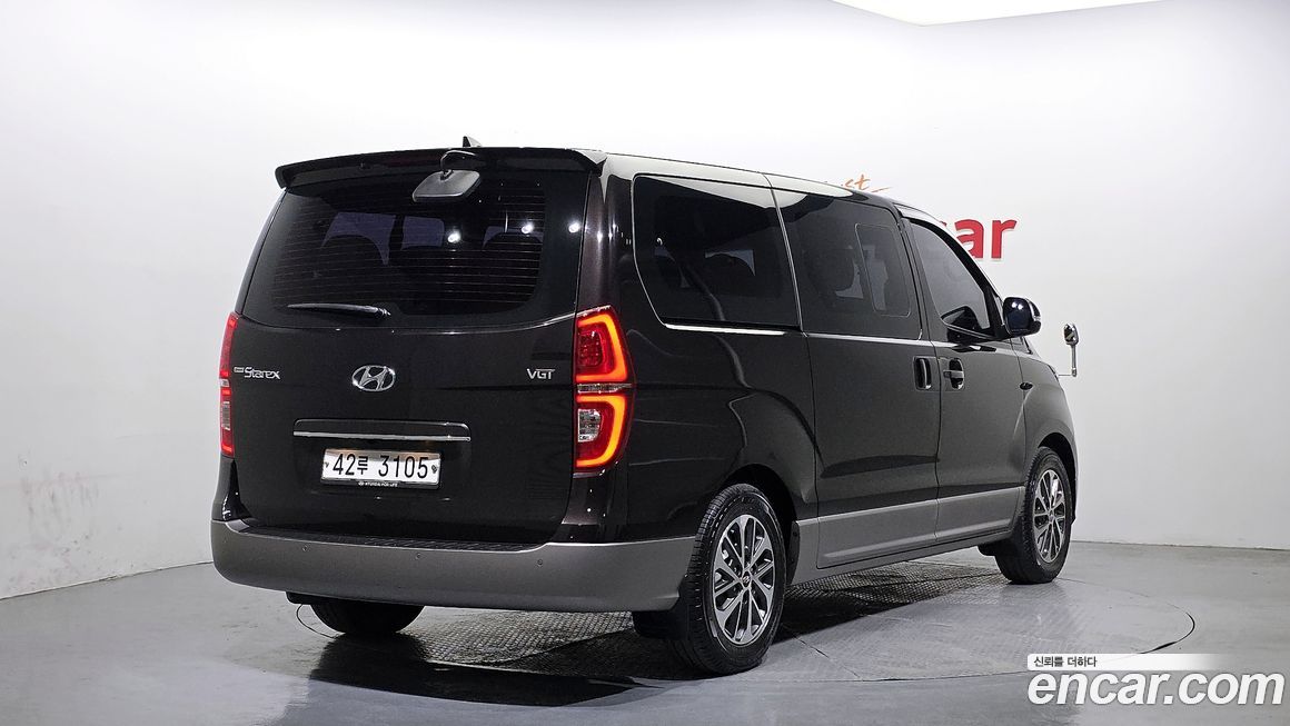 Hyundai Starex 2018