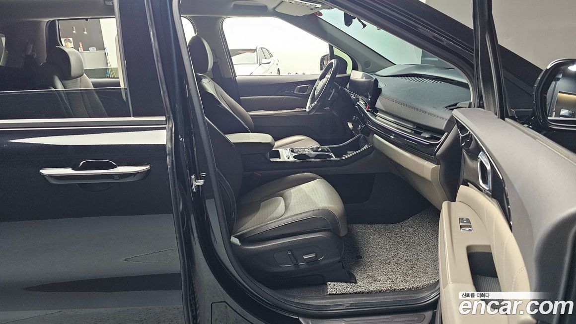 Kia Canival 2024