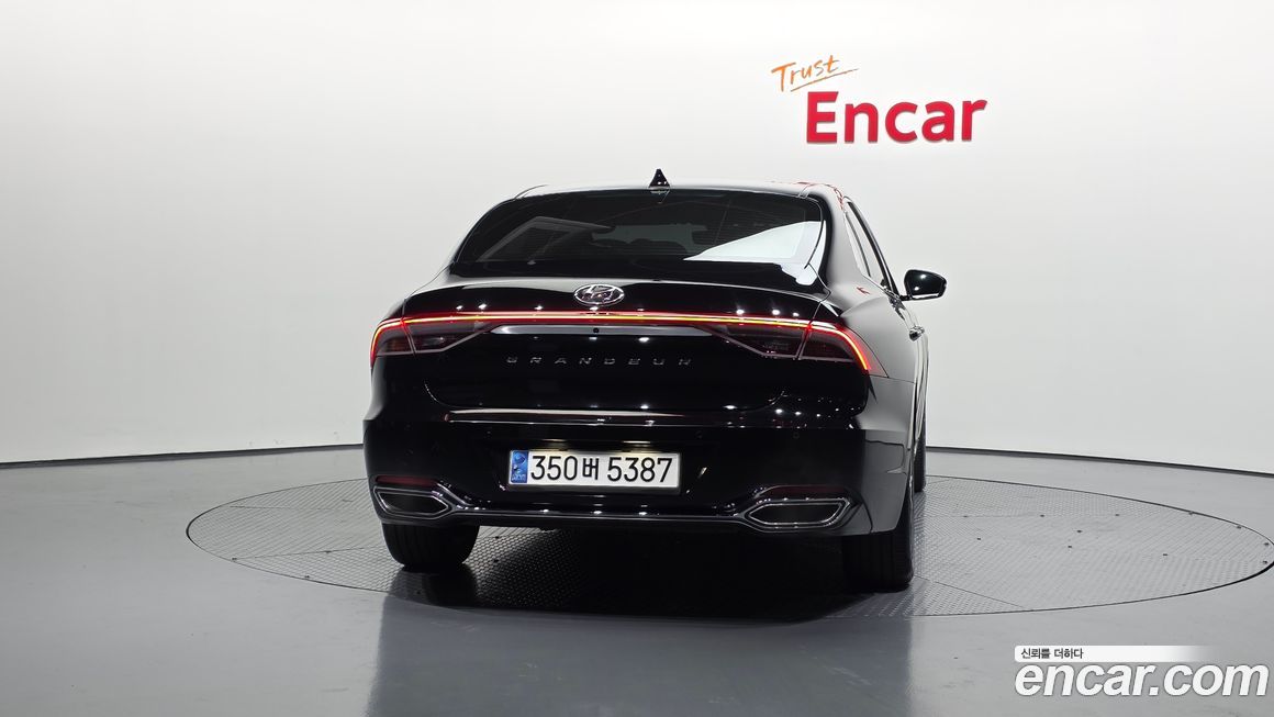 Hyundai Grandeur 2020