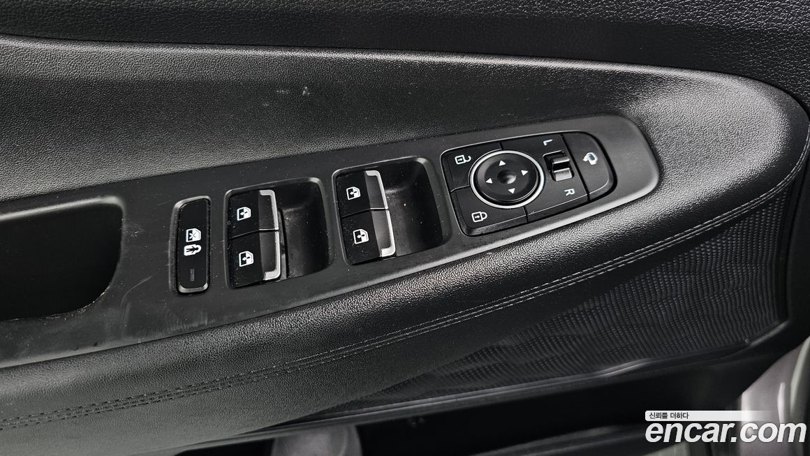 Hyundai Santafe 2022