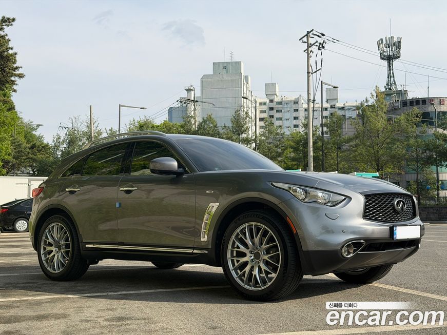 Infiniti FX 2012