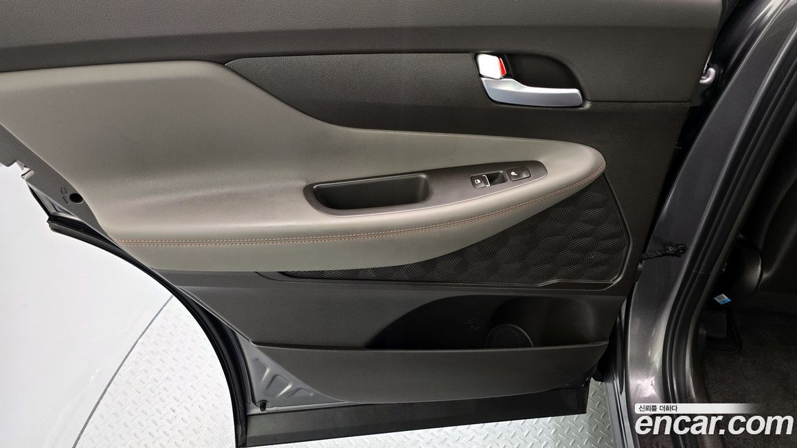 Hyundai Santafe 2020