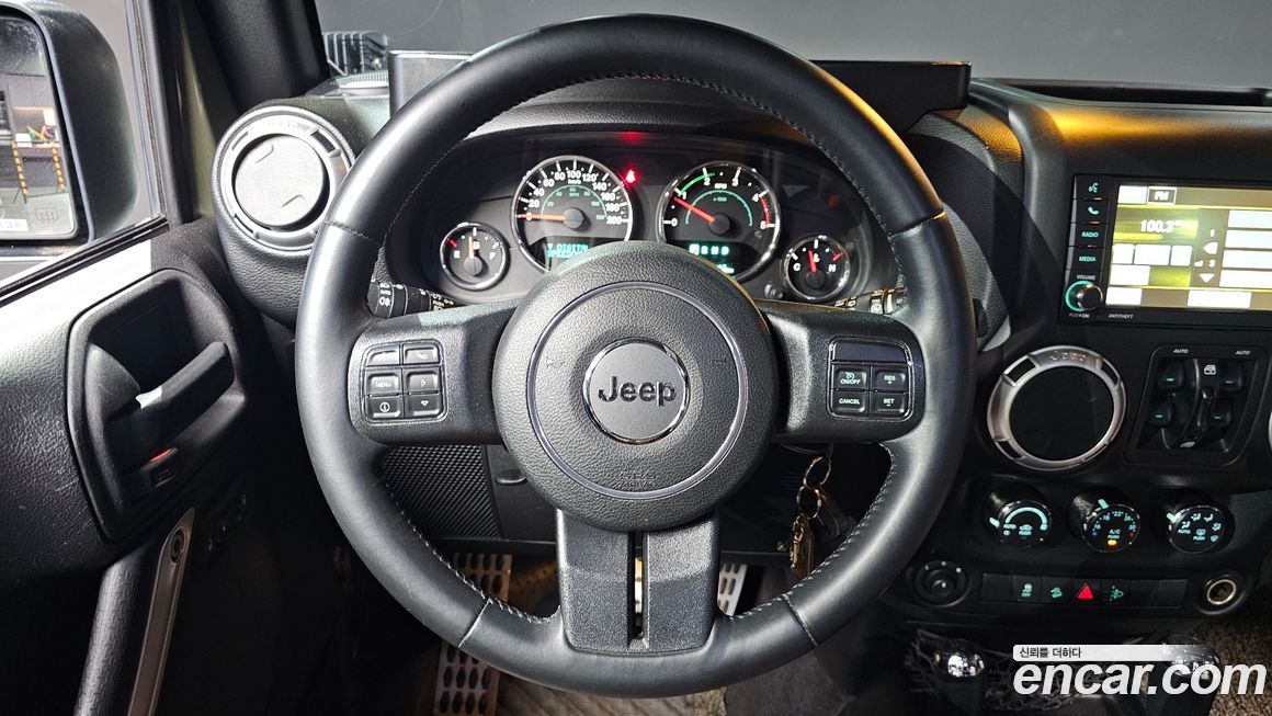 Jeep Wrangler 2015