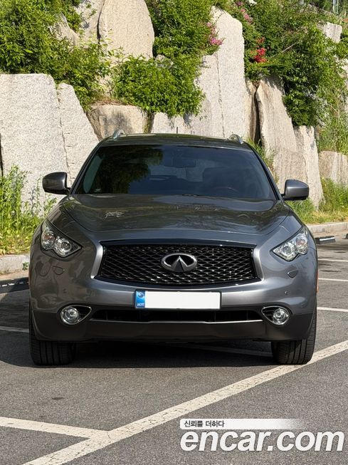 Infiniti FX 2012