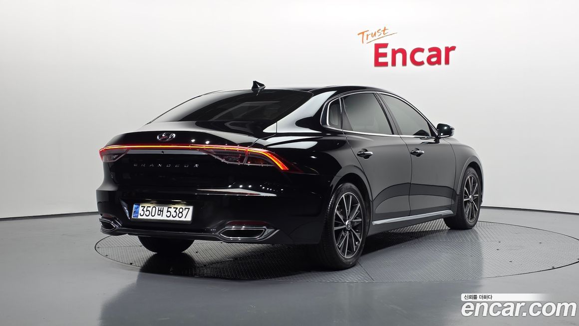Hyundai Grandeur 2020