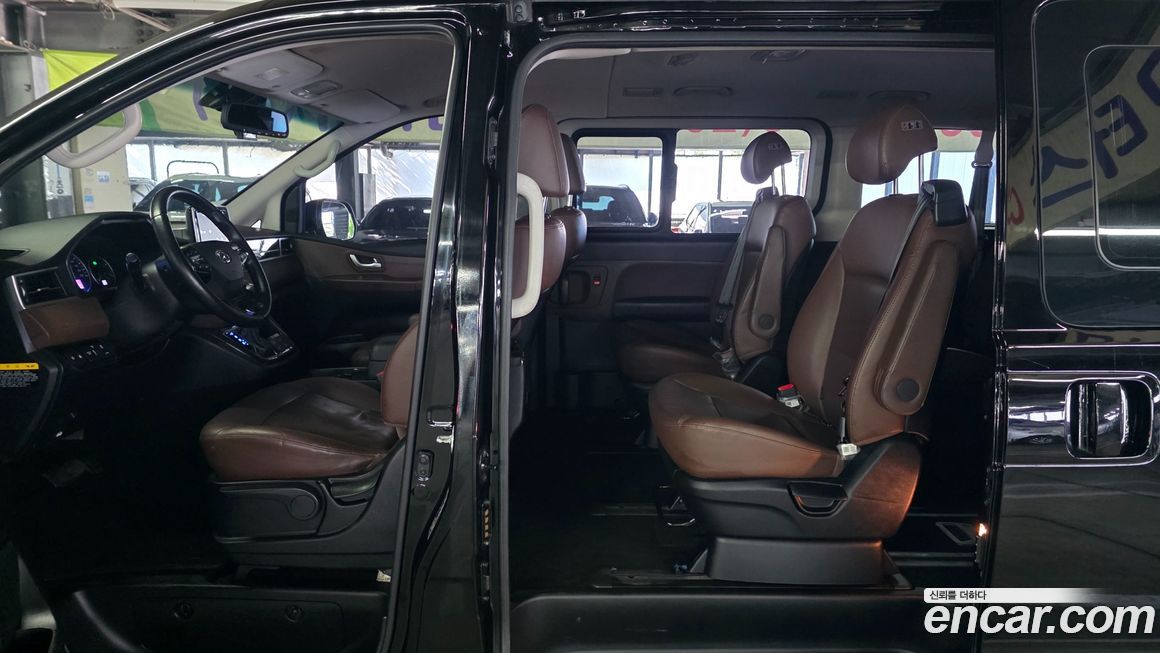 Hyundai Starex 2020