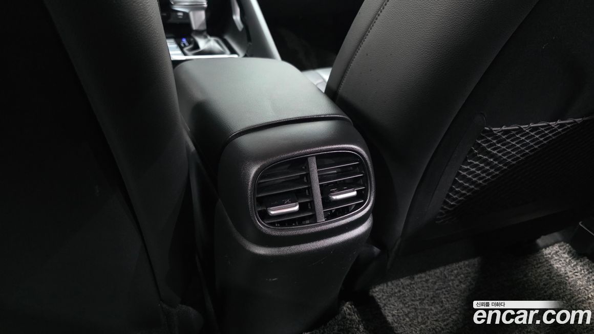 Hyundai AVANTE 2021
