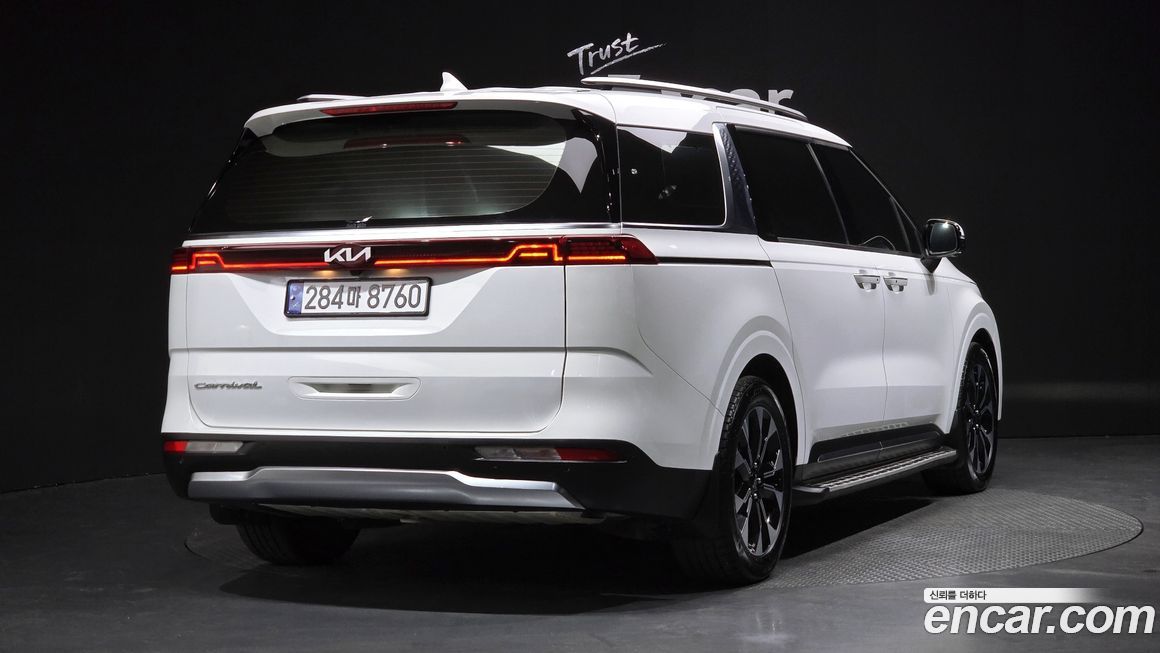 Kia Canival 2021