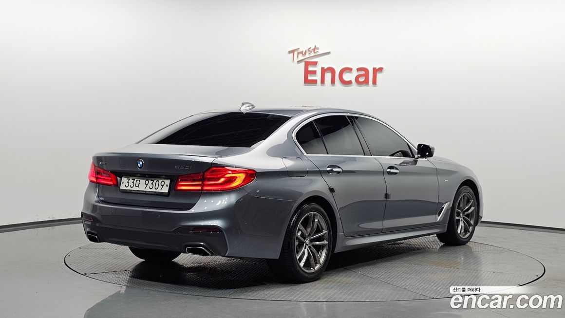 BMW 5-Series 2018