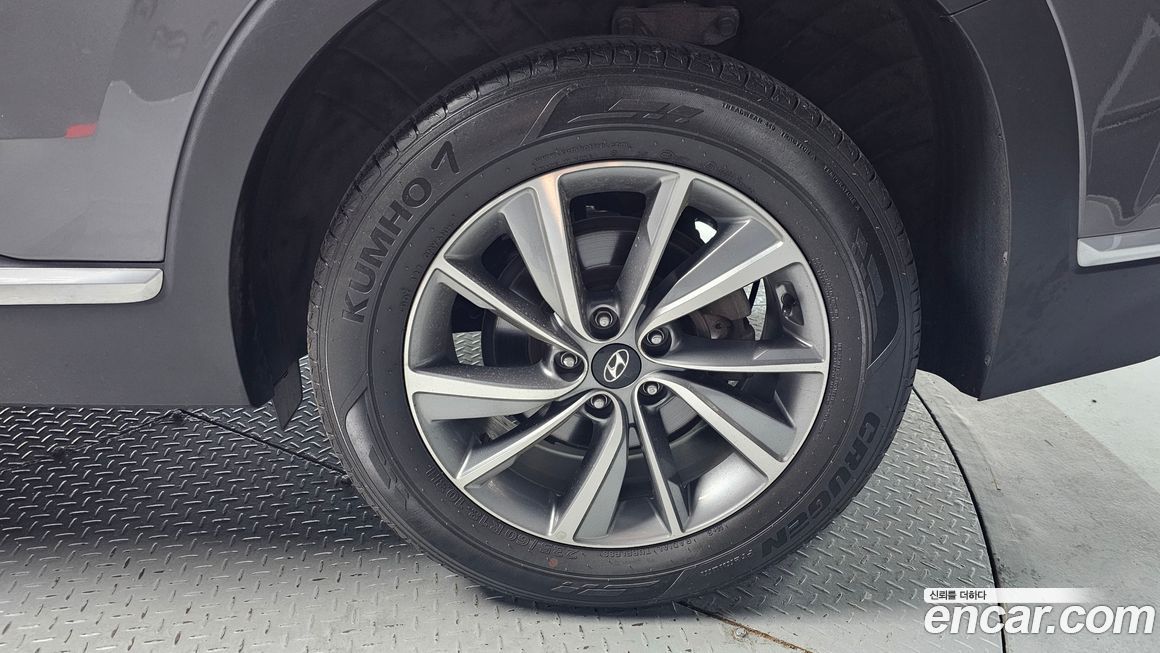Hyundai Santafe 2020