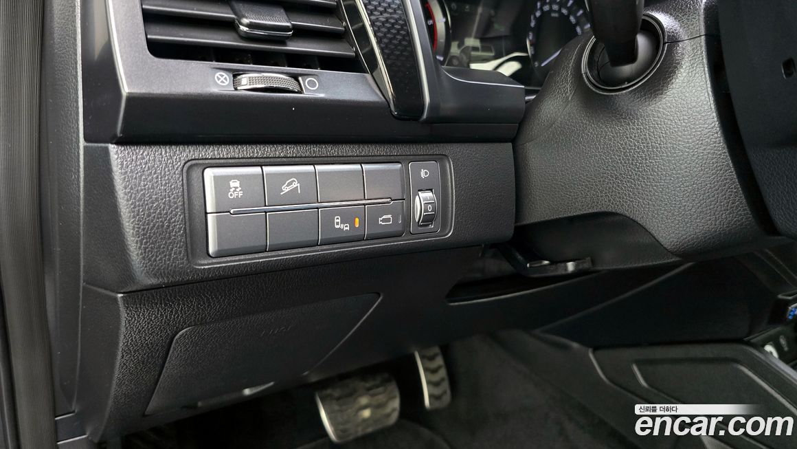 KG_Mobility_Ssangyong Rexton 2021