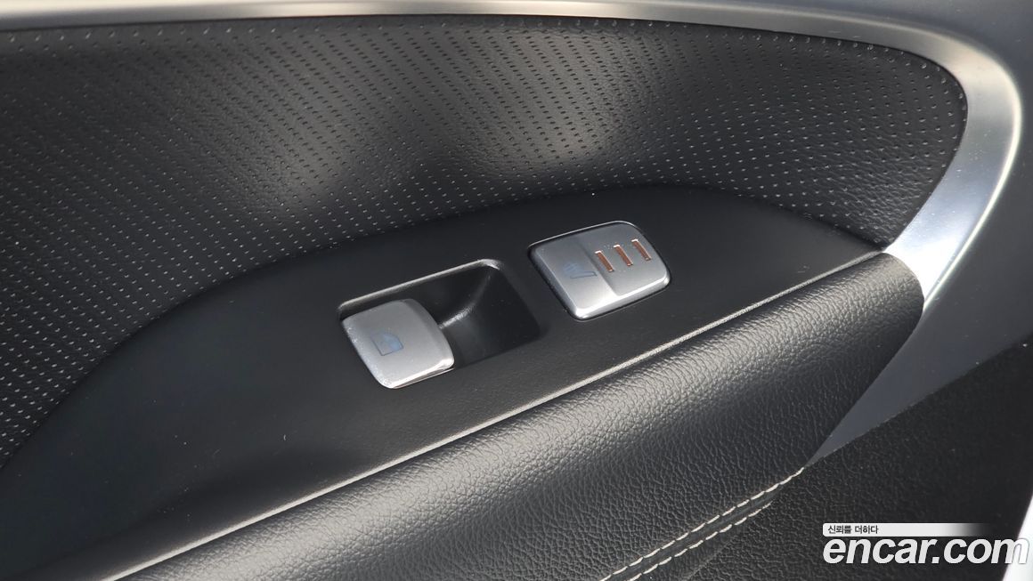Genesis G70 2020