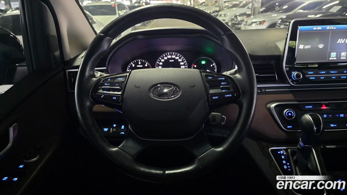 Hyundai Starex 2020