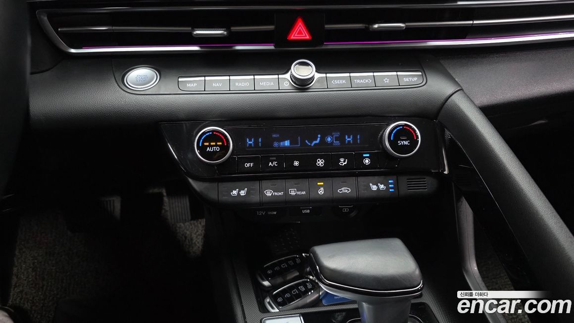 Hyundai AVANTE 2021