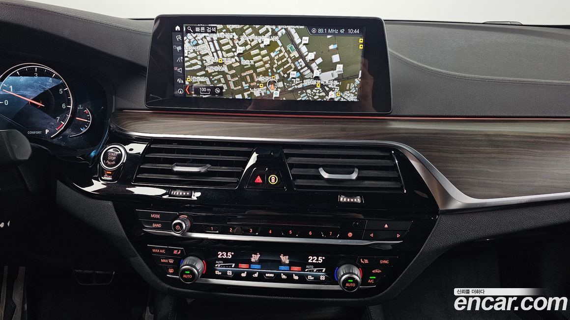 BMW 5-Series 2018
