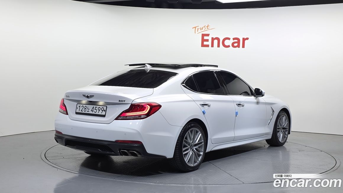 Genesis G70 2020
