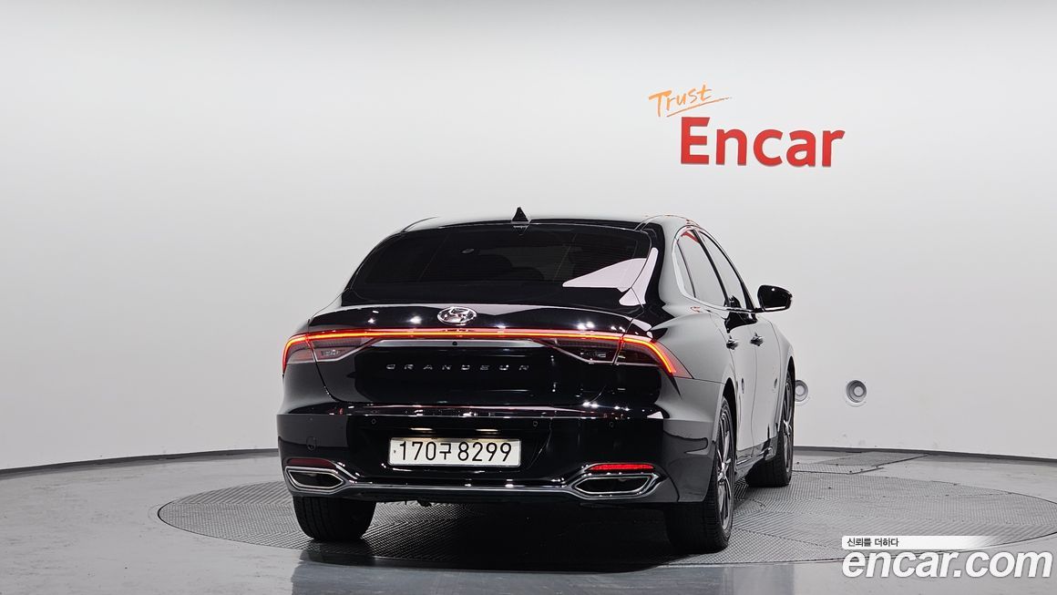 Hyundai Grandeur 2022