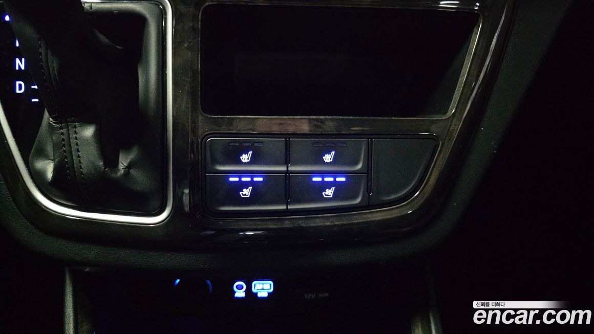 Hyundai Starex 2020