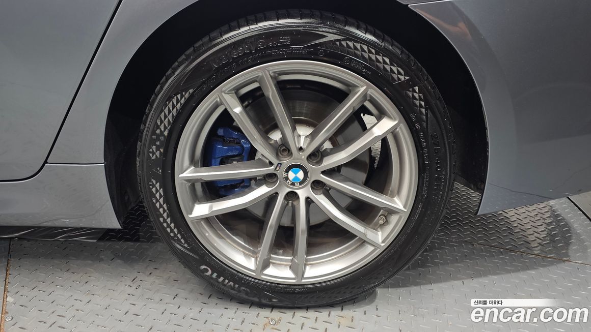 BMW 5-Series 2018
