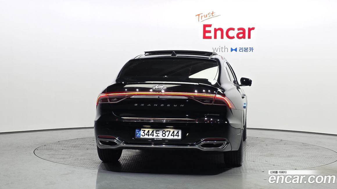 Hyundai Grandeur 2022