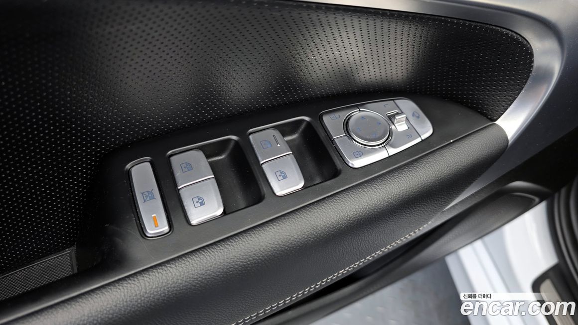 Genesis G70 2020