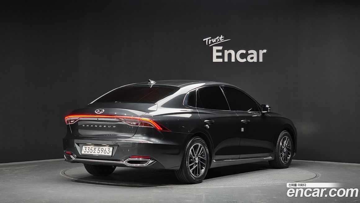 Hyundai Grandeur 2020