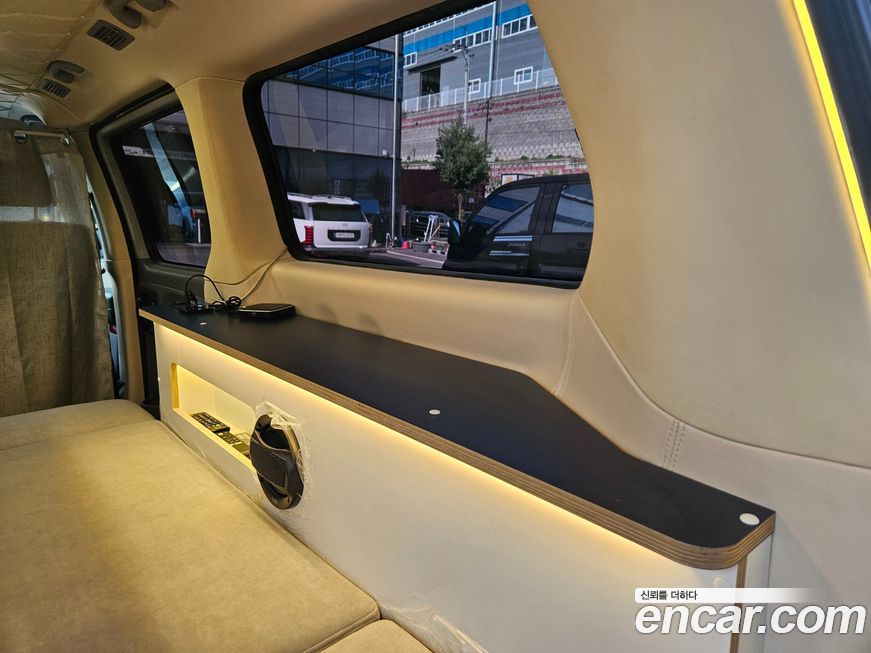 Hyundai Starex 2016