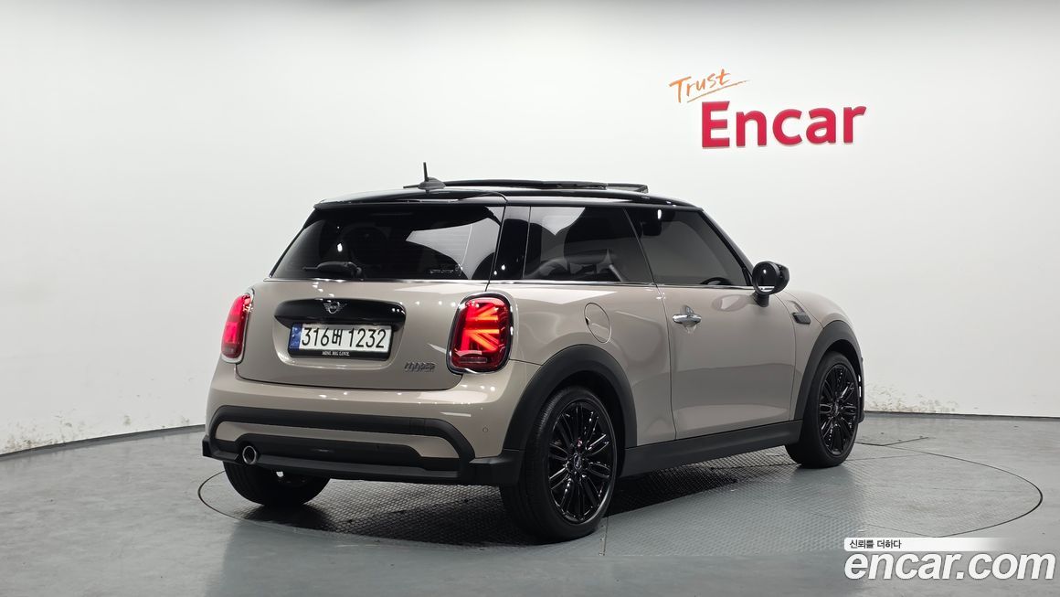 Mini Cooper 2024