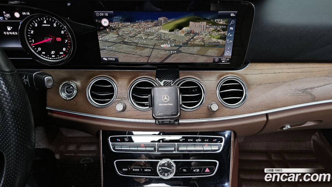 Mercedes-Benz E-Class 2018