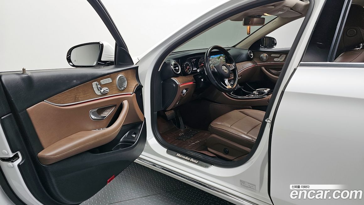 Mercedes-Benz E-Class 2018