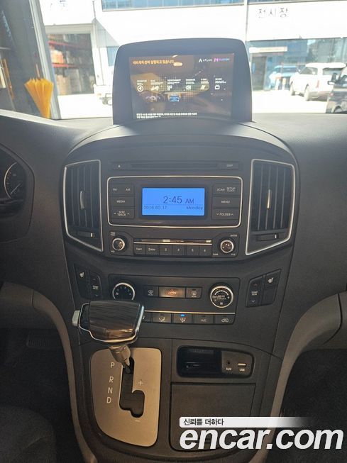 Hyundai Starex 2016