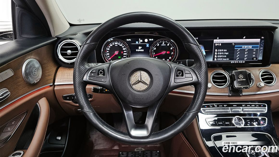 Mercedes-Benz E-Class 2018