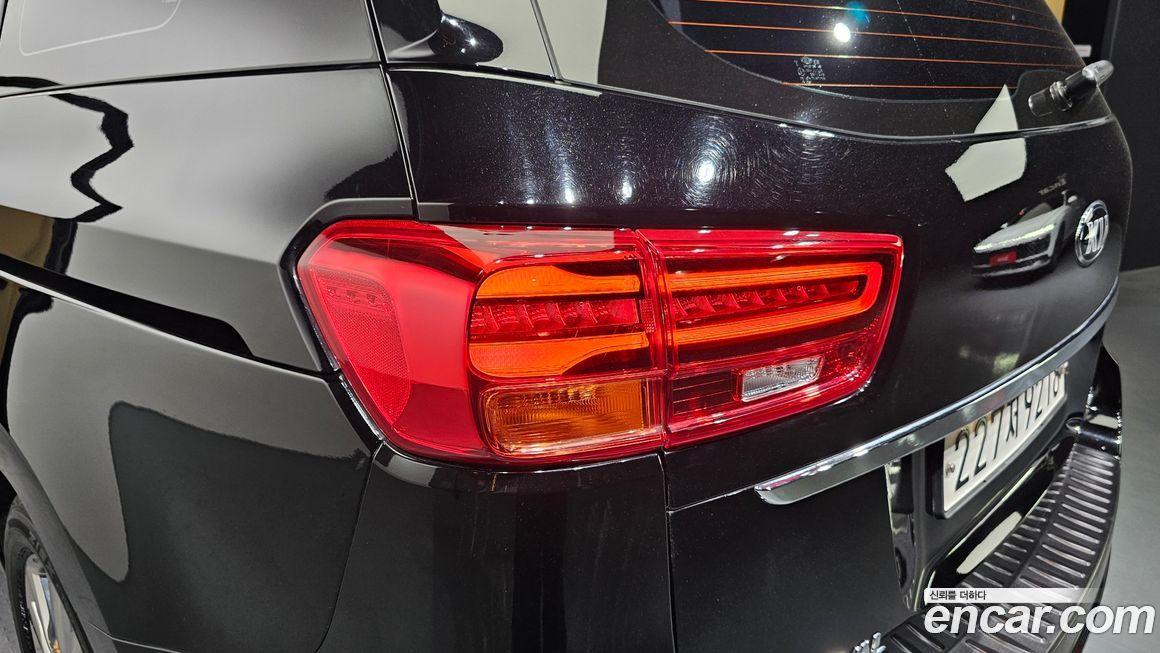 Kia Canival 2020