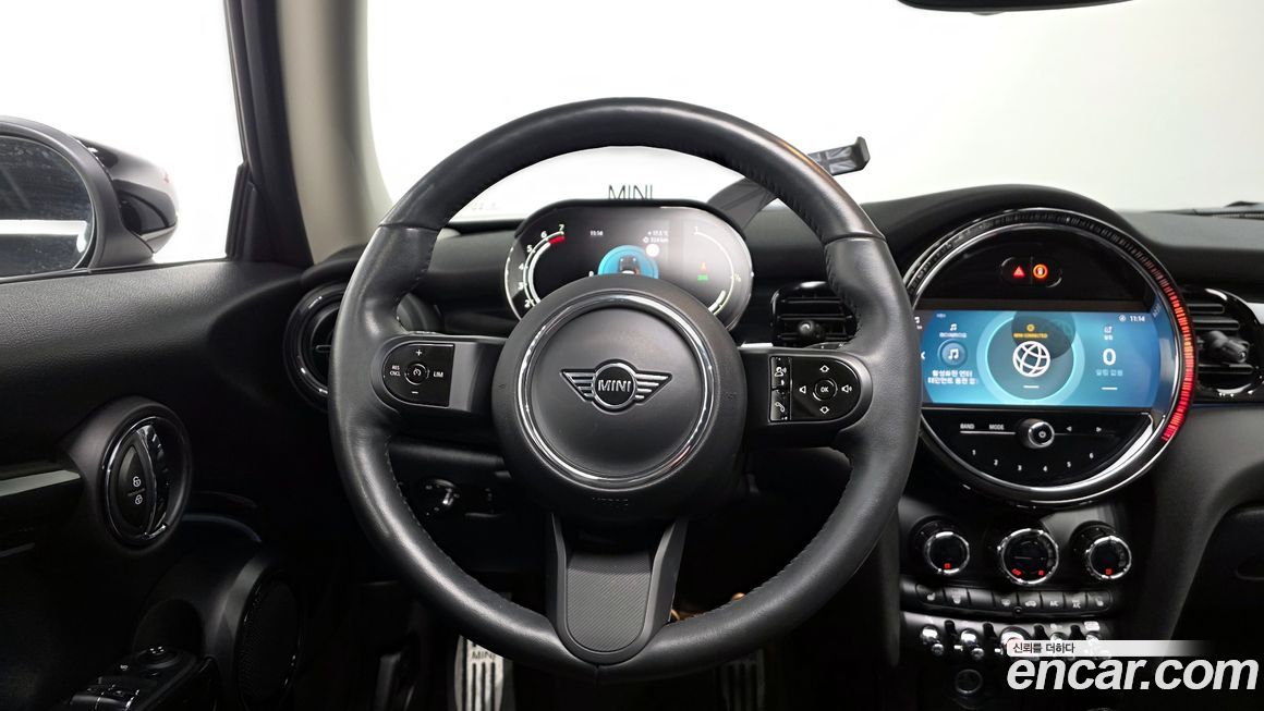 Mini Cooper 2024